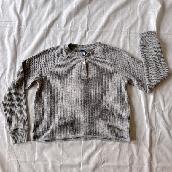 Old Navy gray cropped waffle knit sweater, size small - Picture 1 of 4